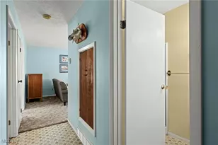 2112 S Harborview Dr, Lakeside Marblehead, OH 43440 - Photo 29