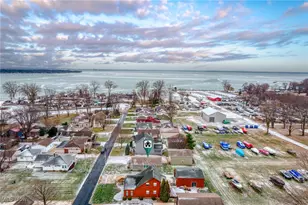 2112 S Harborview Dr, Lakeside Marblehead, OH 43440 - Photo 39