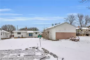 14808 James Ave, Maple Heights, OH 44137 - Photo 7