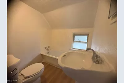 2286 6th Street SW, Akron, OH 44314 - Photo 9
