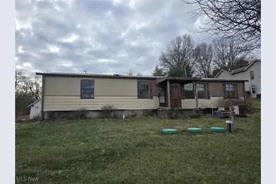 101 N Sundale Road, Norwich, OH 43767 - Photo 1