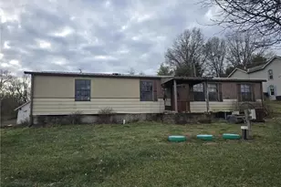 101 N Sundale Rd, Norwich, OH 43767 - Photo 1