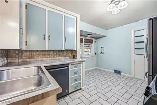 91 Hamilton Ave, Youngstown, OH 44514 - Photo 9