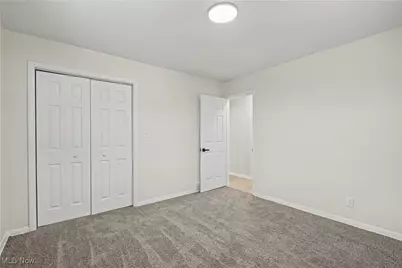 24600 Picone Lane, Huber Heights, OH 44146 - Photo 15