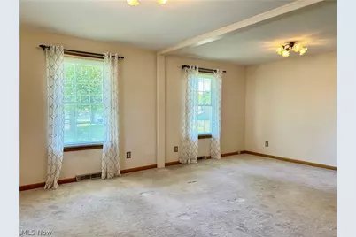 172 Lake Shore Drive, Struthers, OH 44471 - Photo 15
