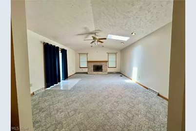 172 Lake Shore Drive, Struthers, OH 44471 - Photo 11