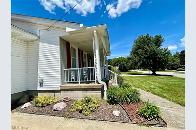 172 Lake Shore Drive, Struthers, OH 44471 - Photo 35