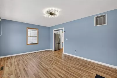 4434 Riverside Drive, Lorain, OH 44055 - Photo 7