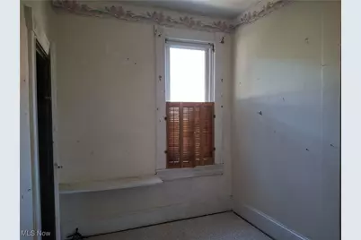 645 Logan Street, Steubenville, OH 43952 - Photo 7