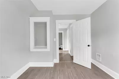 7812 Force Avenue, Loveland, OH 44105 - Photo 15