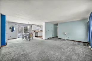 115 Briarleigh Dr, Brunswick, OH 44212 - Photo 9