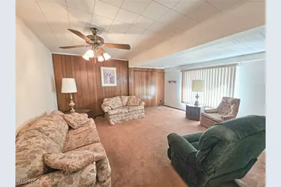 460 Devitt Avenue, Campbell, OH 44405 - Photo 11