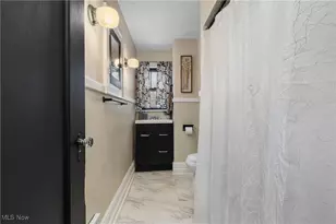 655 Oxford Ave, Akron, OH 44310 - Photo 3