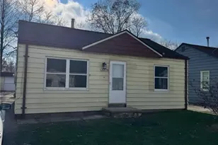 13309 Wilton Ave, Loveland, OH 44135 - Photo 1