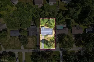 675 Blueberry Hill Dr, Canfield, OH 44406 - Photo 7