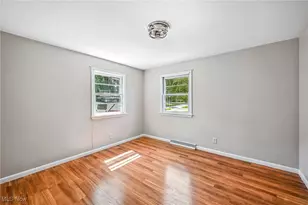 675 Blueberry Hill Dr, Canfield, OH 44406 - Photo 27