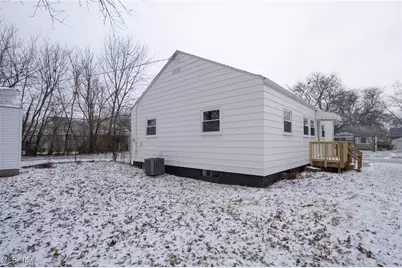 236 Adams Avenue, Cuyahoga Falls, OH 44221 - Photo 31