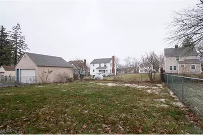 452 W Midlothian Boulevard, Youngstown, OH 44511 - Photo 27