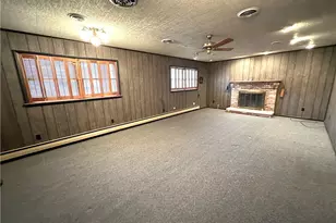 2023 Commerce St, Wellsburg, WV 26070 - Photo 25