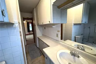 2023 Commerce St, Wellsburg, WV 26070 - Photo 33