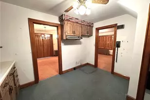2023 Commerce St, Wellsburg, WV 26070 - Photo 11