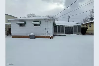 18743 Garden Boulevard, Loveland, OH 44128 - Photo 3