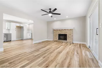 7974 Chablis Drive NW, Massillon, OH 44646 - Photo 11