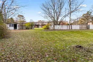 7974 Chablis Dr NW, Massillon, OH 44646 - Photo 39