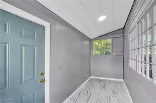 2002 Valentine Ave, Loveland, OH 44109 - Photo 17