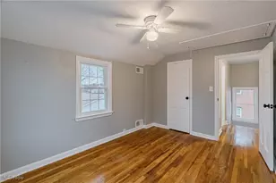 571 E 260th St, Euclid, OH 44132 - Photo 17