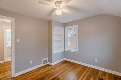 571 E 260th Street, Euclid, OH 44132 - Photo 19