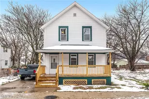 1912 W 75th St, Loveland, OH 44102 - Photo 1