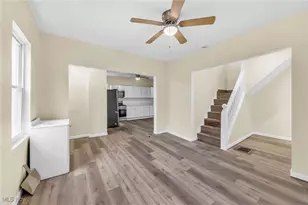 1912 W 75th St, Loveland, OH 44102 - Photo 5