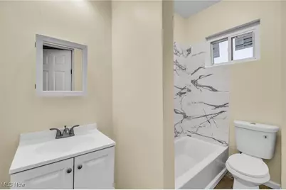 1912 W 75th Street, Loveland, OH 44102 - Photo 9