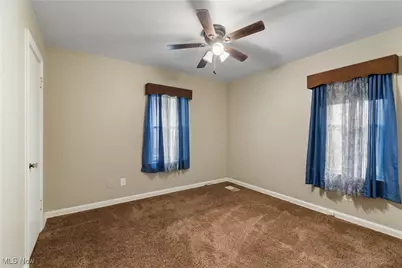 843 Sheffield Avenue NE, Massillon, OH 44646 - Photo 9