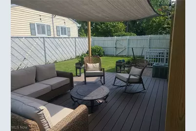 718 Hartford Drive, Elyria, OH 44035 - Photo 29
