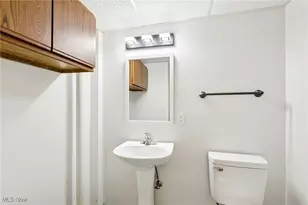 483 Parkside Dr, Akron, OH 44313 - Photo 29