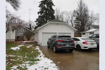 1050 Parkway Boulevard, Alliance, OH 44601 - Photo 5