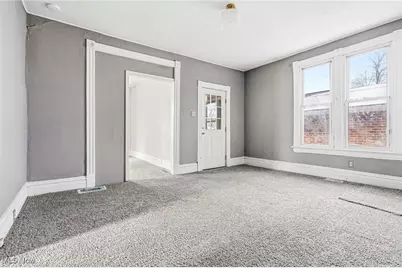 1010 S Liberty Avenue, Alliance, OH 44601 - Photo 5