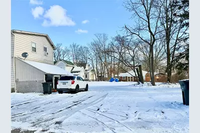 1132 Woodland Avenue NE, Warren, OH 44483 - Photo 7