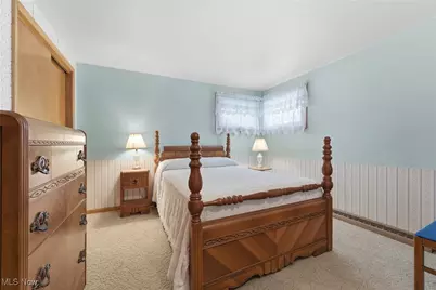 7680 Brookview Street, Louisville, OH 44641 - Photo 37