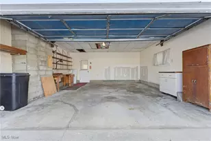 7680 Brookview St, Louisville, OH 44641 - Photo 49