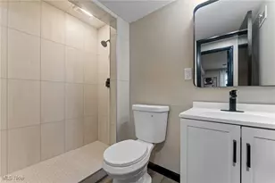 3913 Claridge Dr, Austintown, OH 44511 - Photo 25