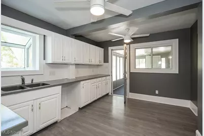 1063 Packard Drive, Akron, OH 44320 - Photo 15