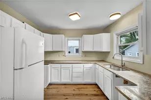 970 Hunt St, Akron, OH 44306 - Photo 17