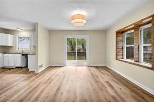970 Hunt St, Akron, OH 44306 - Photo 9