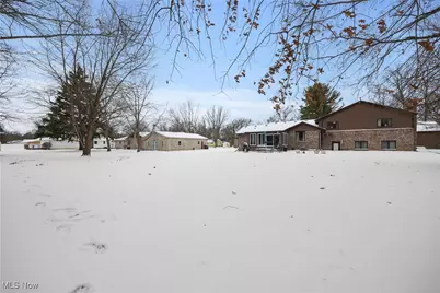 1115 Kay Drive, Lorain, OH 44053 - Photo 45