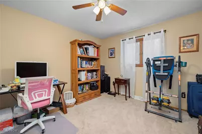 1115 Kay Drive, Lorain, OH 44053 - Photo 37