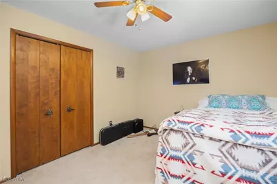 1115 Kay Drive, Lorain, OH 44053 - Photo 35