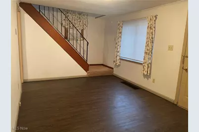 103 Wallace Street, St Clairsville, OH 43950 - Photo 5